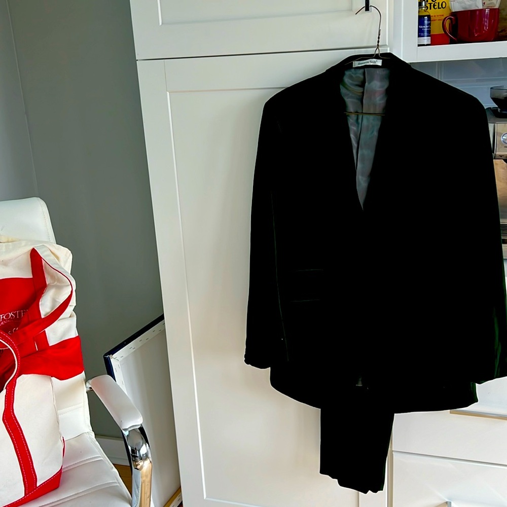 Giovanni Testi men’s suit